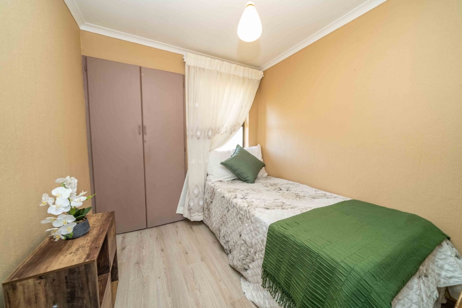2 Bedroom Property for Sale in Huntingdon Gauteng