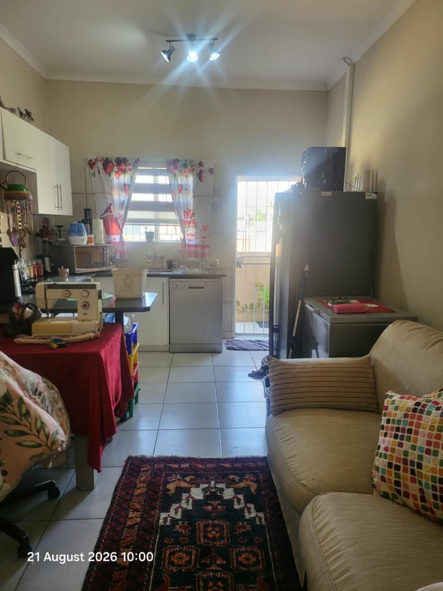 1 Bedroom Property for Sale in Selection Park Gauteng