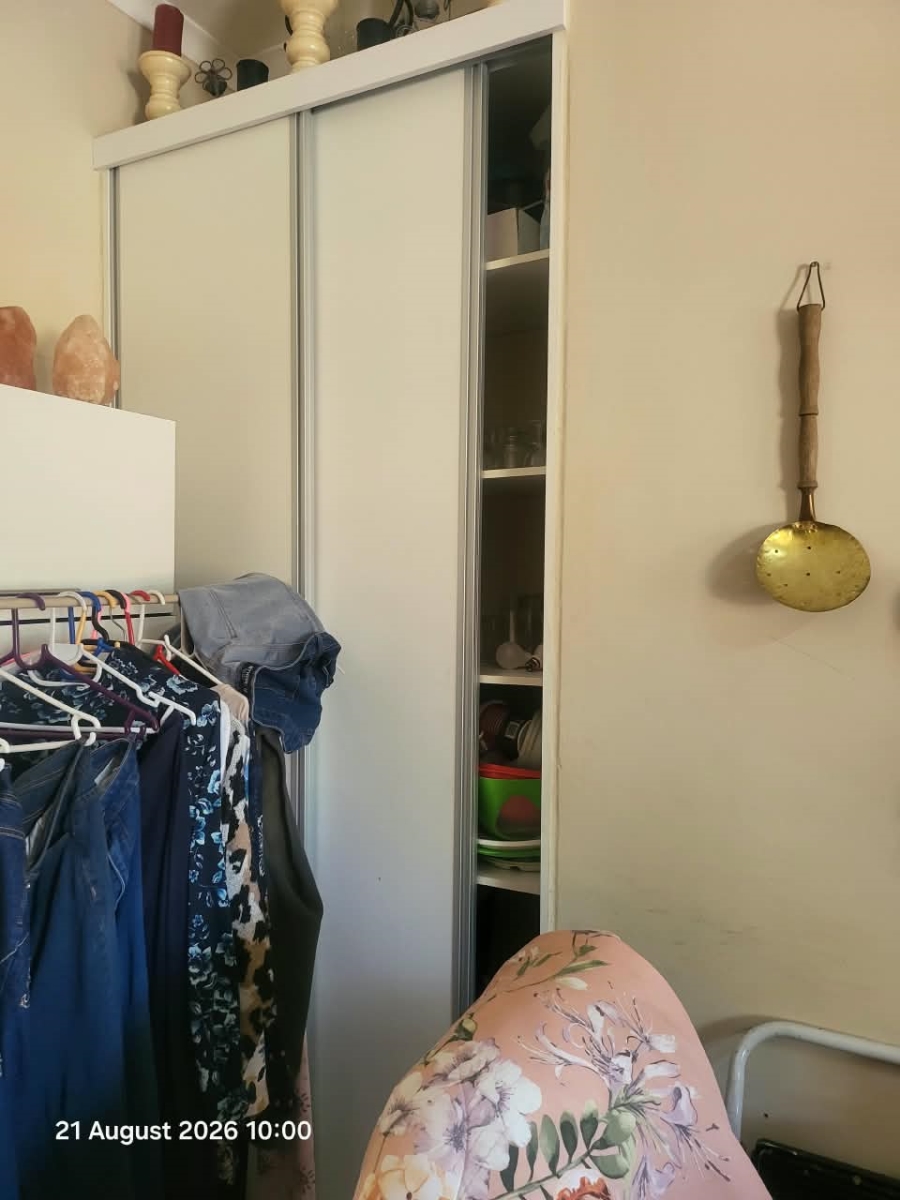 1 Bedroom Property for Sale in Selection Park Gauteng