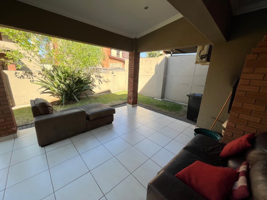 3 Bedroom Property for Sale in Randhart Gauteng