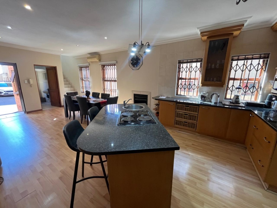 3 Bedroom Property for Sale in Randhart Gauteng