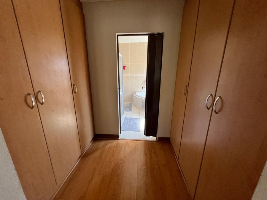 3 Bedroom Property for Sale in Randhart Gauteng