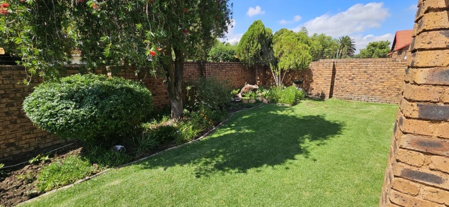 3 Bedroom Property for Sale in Randhart Gauteng