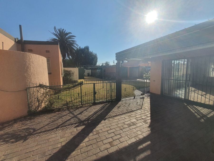 3 Bedroom Property for Sale in Randhart Gauteng