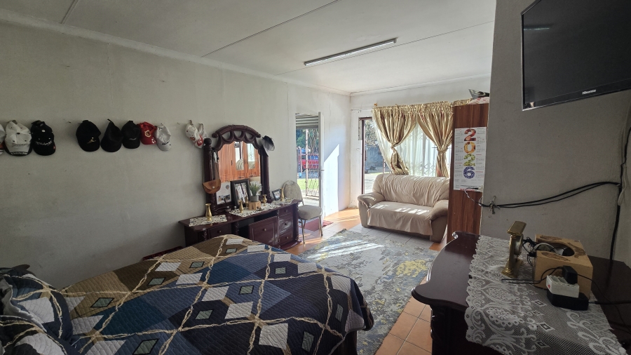 4 Bedroom Property for Sale in Albertsdal Gauteng