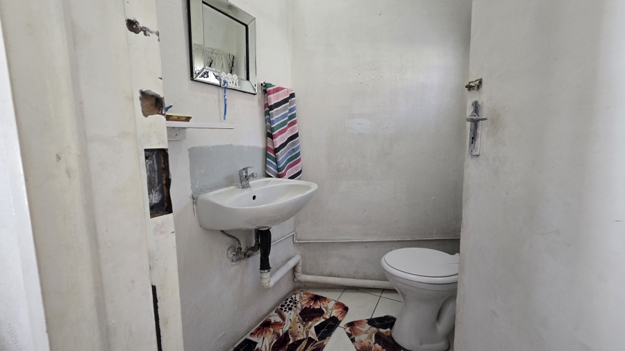 4 Bedroom Property for Sale in Albertsdal Gauteng