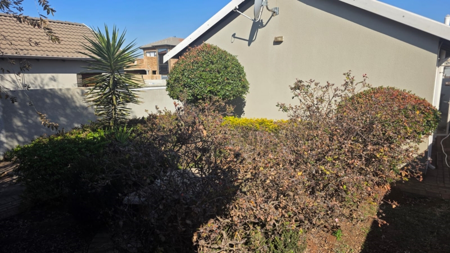 2 Bedroom Property for Sale in Sky City Gauteng