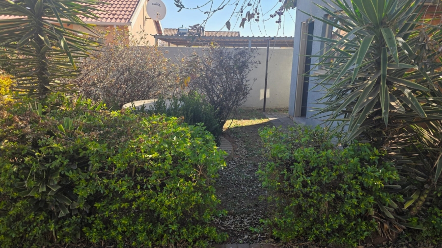 2 Bedroom Property for Sale in Sky City Gauteng