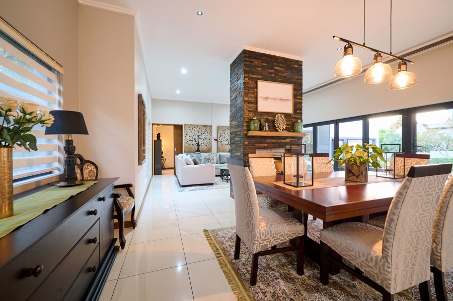5 Bedroom Property for Sale in Waterfall Country Estate Gauteng