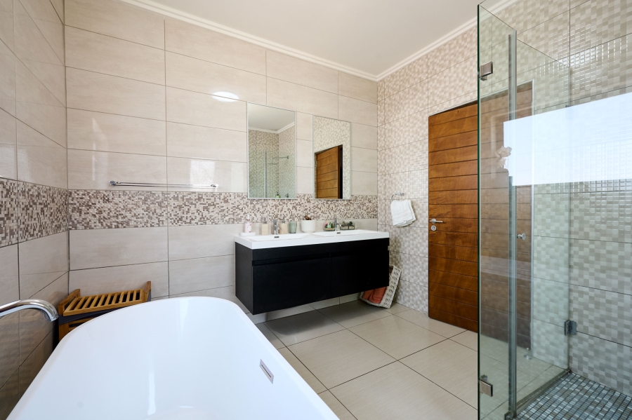3 Bedroom Property for Sale in Summerset Gauteng
