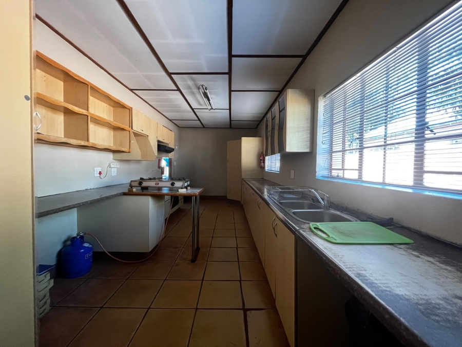 4 Bedroom Property for Sale in Gezina Gauteng
