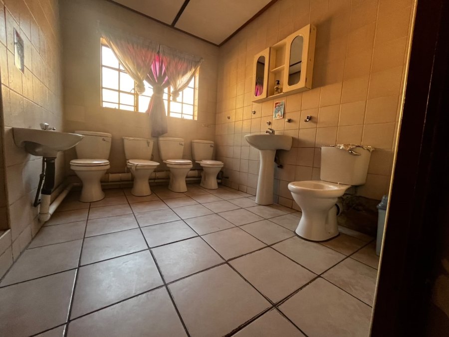 4 Bedroom Property for Sale in Gezina Gauteng