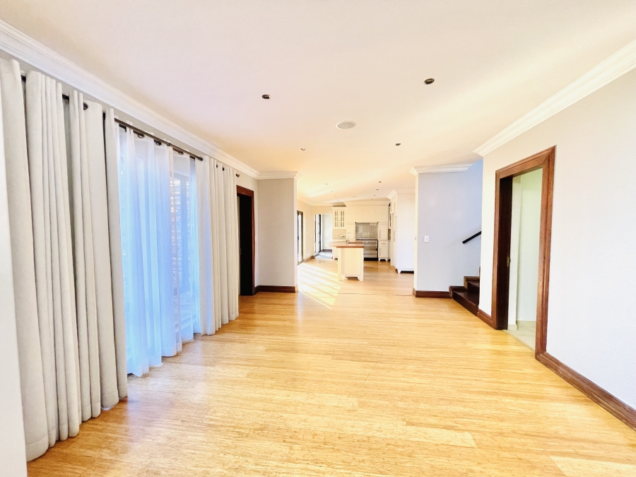 5 Bedroom Property for Sale in Serengeti Lifestyle Estate Gauteng