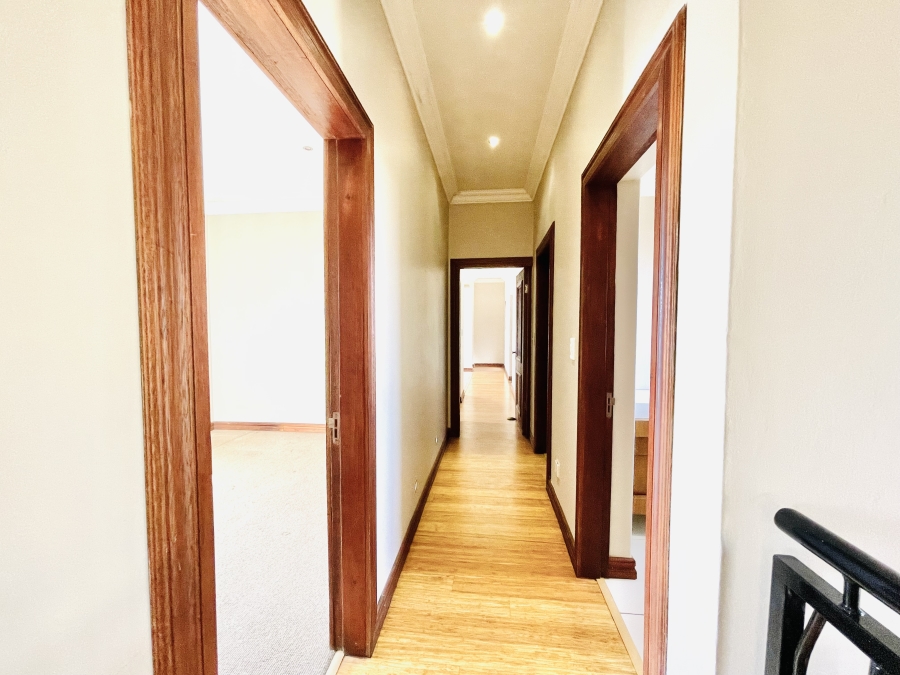 5 Bedroom Property for Sale in Serengeti Lifestyle Estate Gauteng