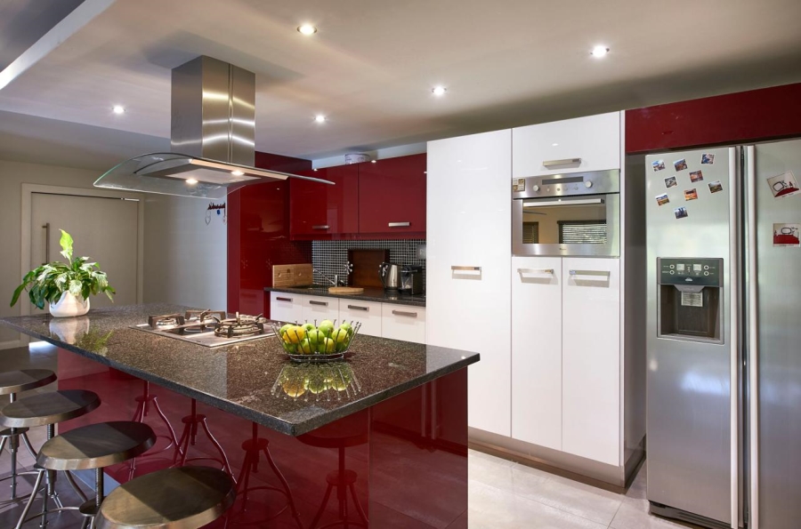 To Let 2 Bedroom Property for Rent in Sandown Gauteng