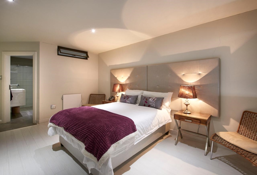 To Let 2 Bedroom Property for Rent in Sandown Gauteng