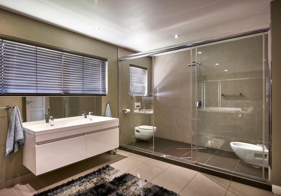 To Let 2 Bedroom Property for Rent in Sandown Gauteng