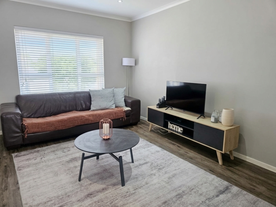 3 Bedroom Property for Sale in Petervale Gauteng