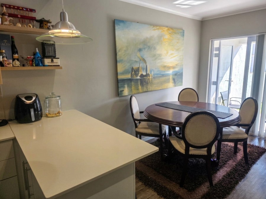 3 Bedroom Property for Sale in Petervale Gauteng