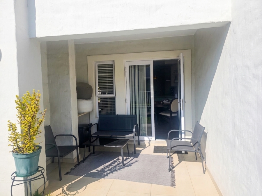 3 Bedroom Property for Sale in Petervale Gauteng