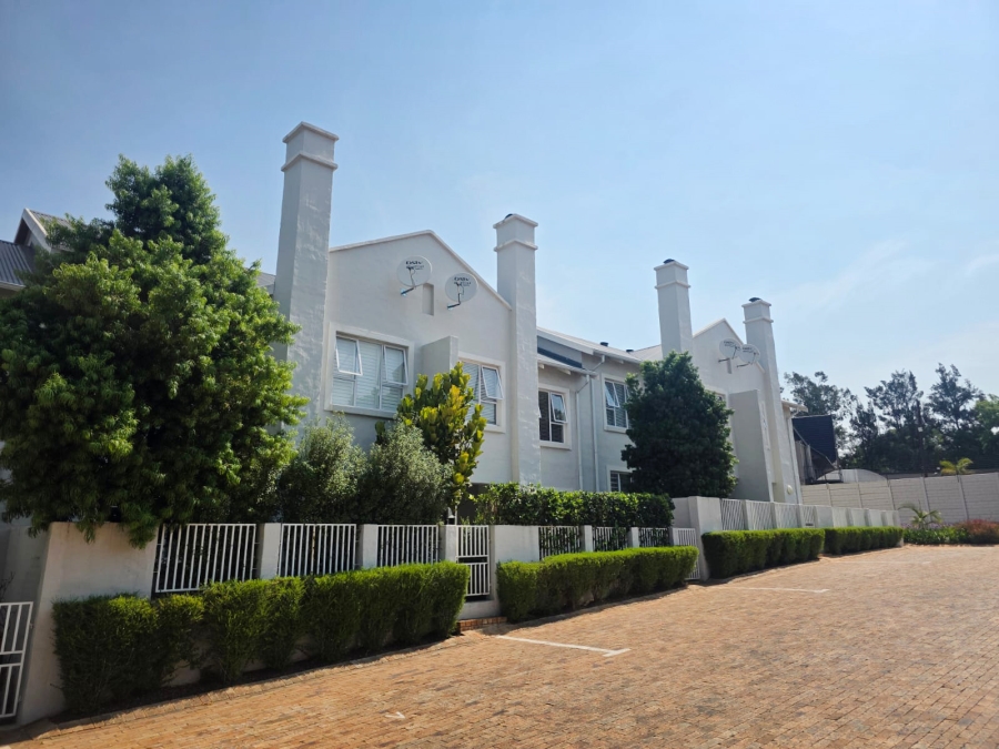 3 Bedroom Property for Sale in Petervale Gauteng