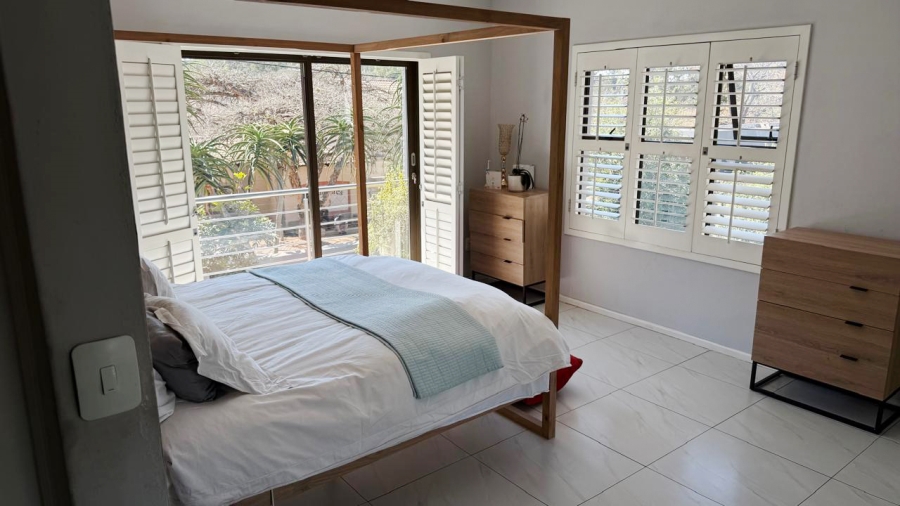 To Let 4 Bedroom Property for Rent in Bryanston Gauteng