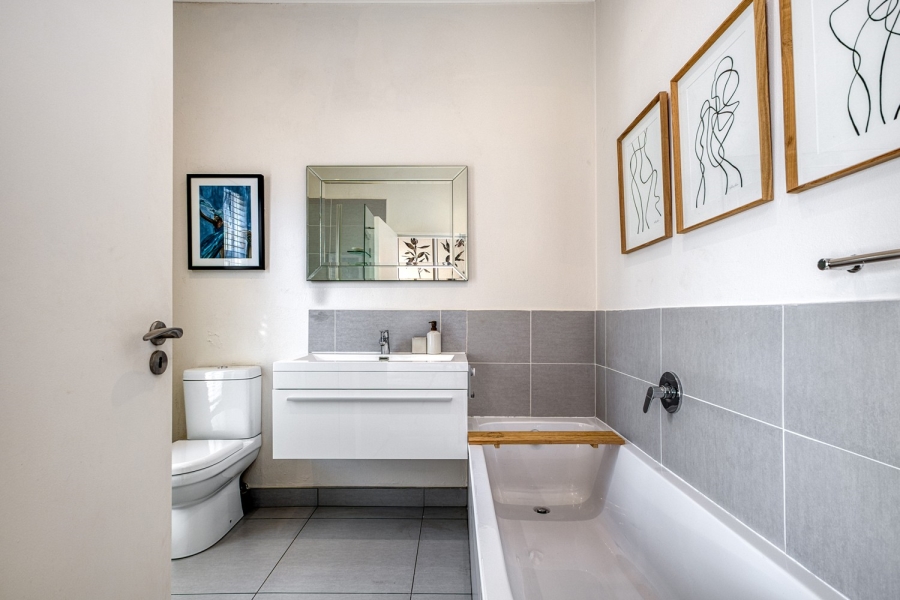 To Let 3 Bedroom Property for Rent in Linden Gauteng