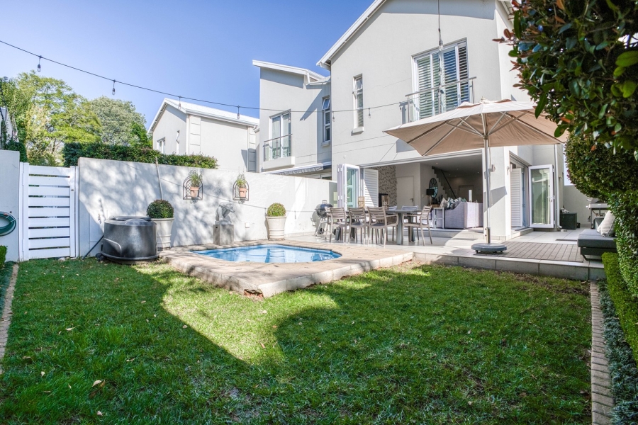 To Let 3 Bedroom Property for Rent in Linden Gauteng