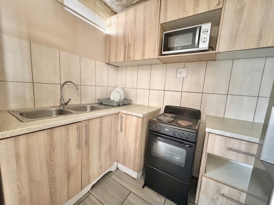 2 Bedroom Property for Sale in Muckleneuk Gauteng