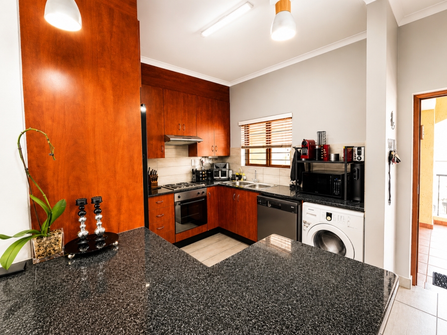 1 Bedroom Property for Sale in Silvamonte Gauteng
