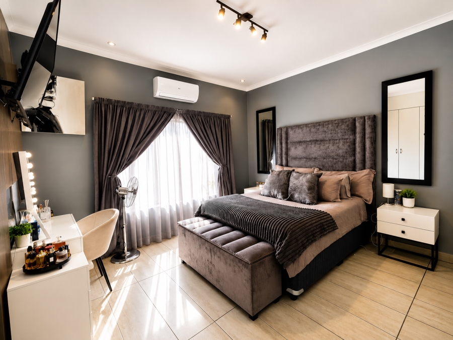 1 Bedroom Property for Sale in Silvamonte Gauteng