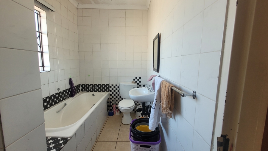 3 Bedroom Property for Sale in Cosmo City Gauteng