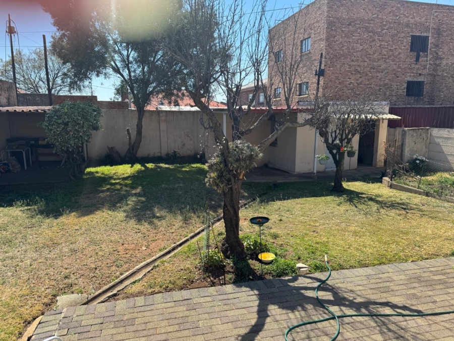 3 Bedroom Property for Sale in Kenilworth Gauteng