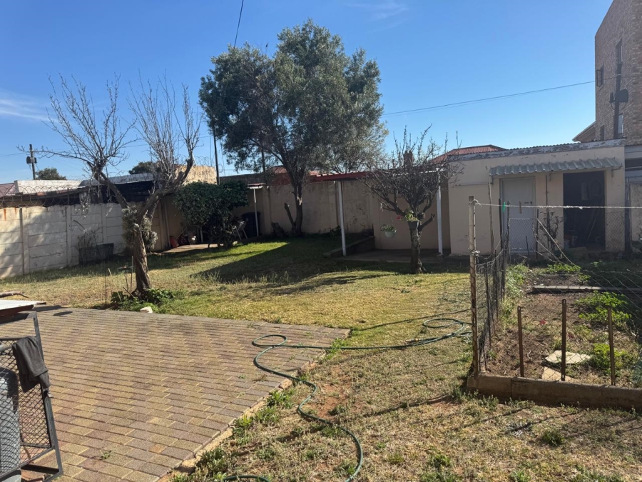 3 Bedroom Property for Sale in Kenilworth Gauteng