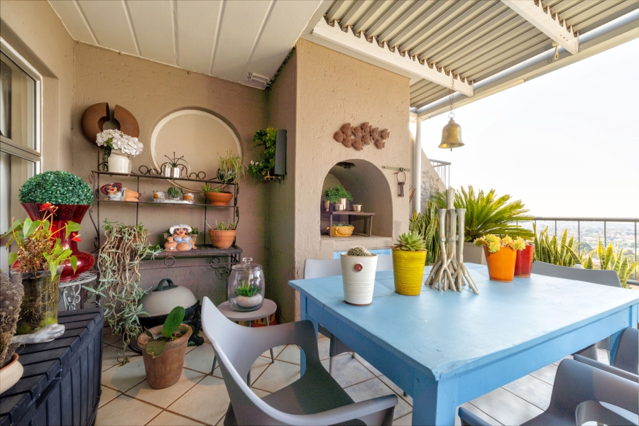 2 Bedroom Property for Sale in Constantia Kloof Gauteng