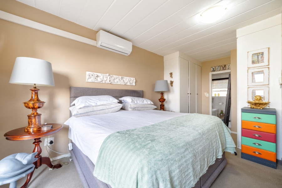 2 Bedroom Property for Sale in Constantia Kloof Gauteng