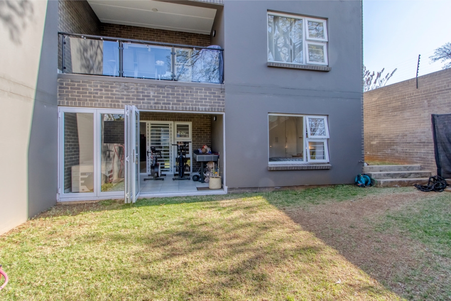 2 Bedroom Property for Sale in Linden Gauteng