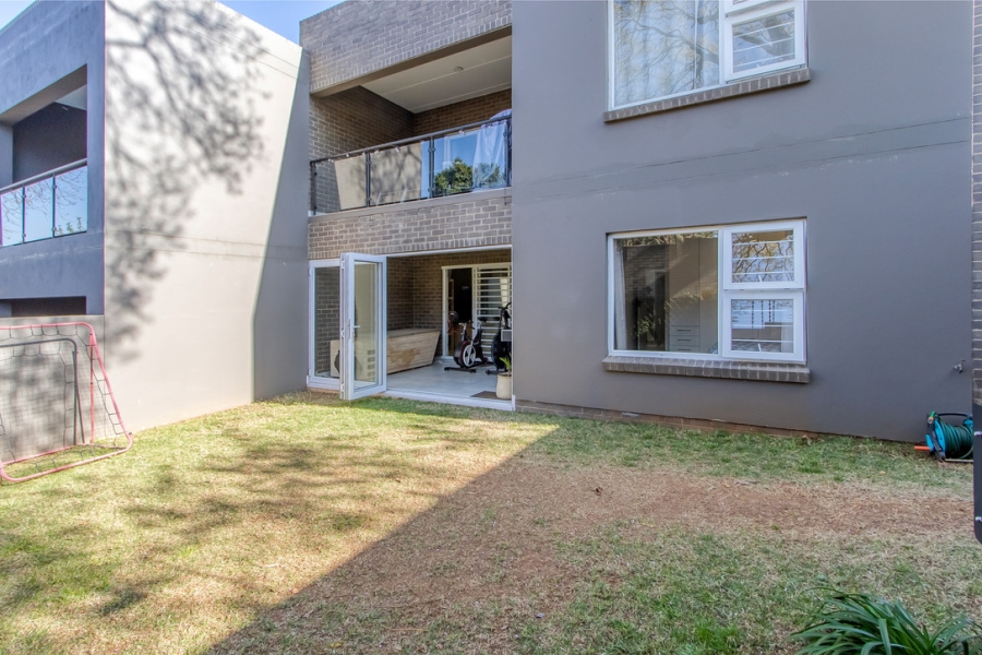 2 Bedroom Property for Sale in Linden Gauteng