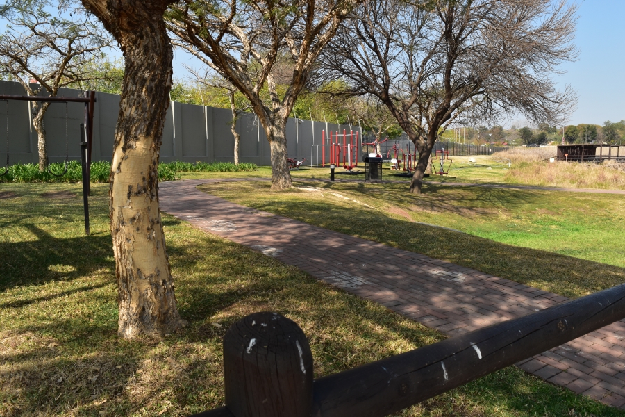 2 Bedroom Property for Sale in Craigavon Gauteng