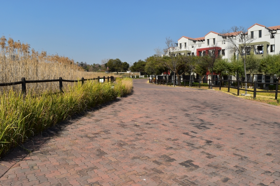 2 Bedroom Property for Sale in Craigavon Gauteng