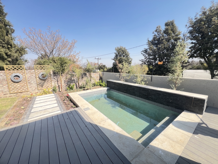To Let 3 Bedroom Property for Rent in Carlswald Gauteng