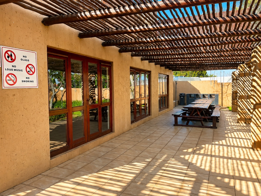 1 Bedroom Property for Sale in Sunninghill Gauteng