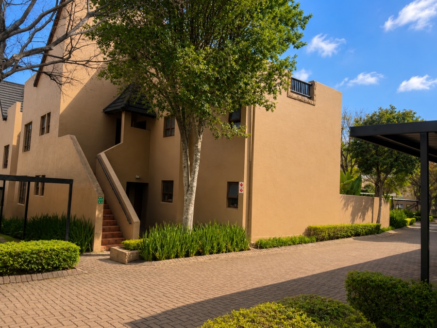 1 Bedroom Property for Sale in Sunninghill Gauteng