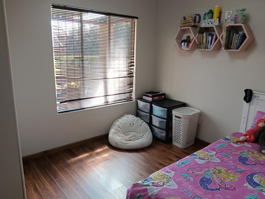 3 Bedroom Property for Sale in Honeydew Ridge Gauteng