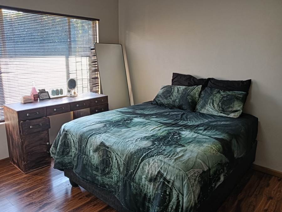 3 Bedroom Property for Sale in Honeydew Ridge Gauteng