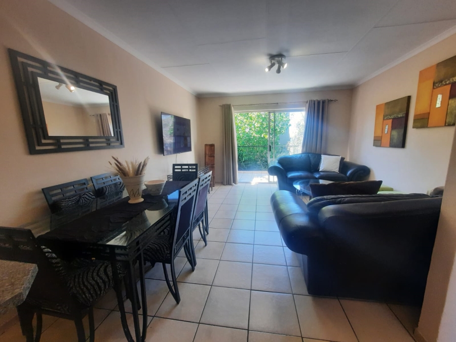 To Let 2 Bedroom Property for Rent in Little Falls Gauteng