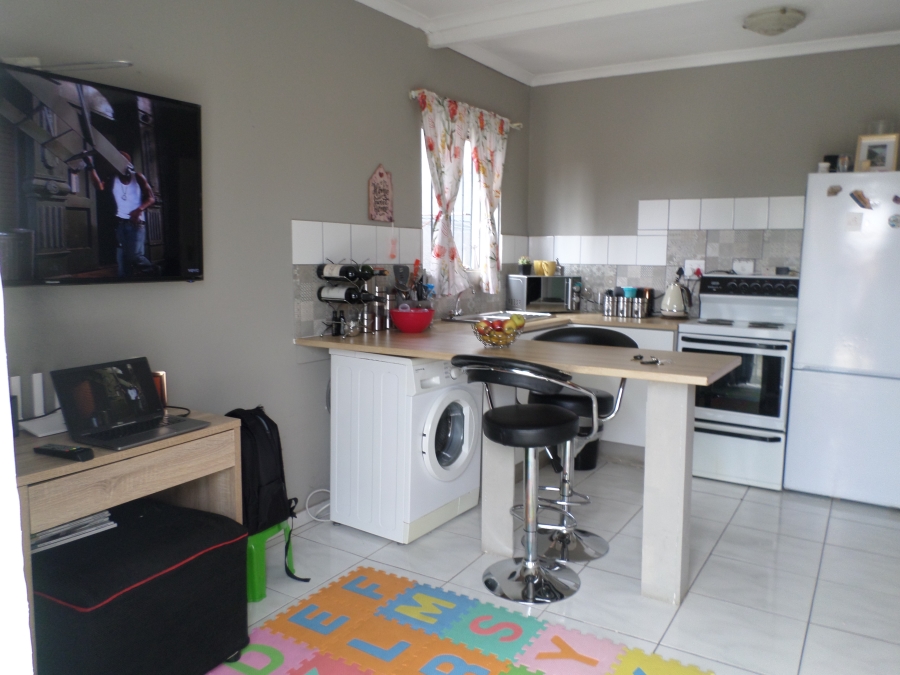To Let 1 Bedroom Property for Rent in Riverlea Gauteng