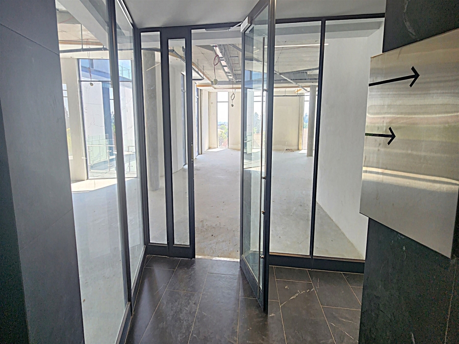 To Let Commercial Property for Rent in Wierda Valley Gauteng