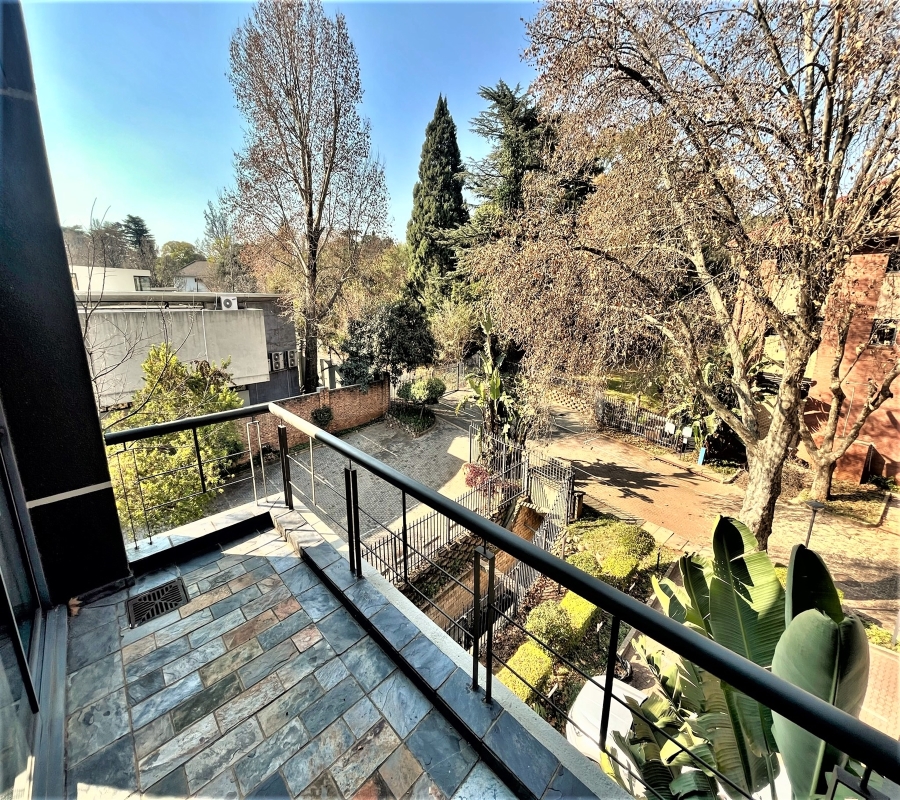 To Let Commercial Property for Rent in Parktown Gauteng