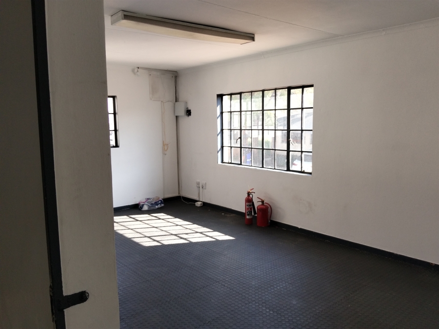 To Let Commercial Property for Rent in Kya Sands Gauteng
